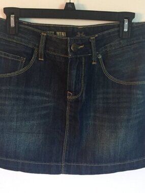 C & V denim mighty mini skirt! Size 26